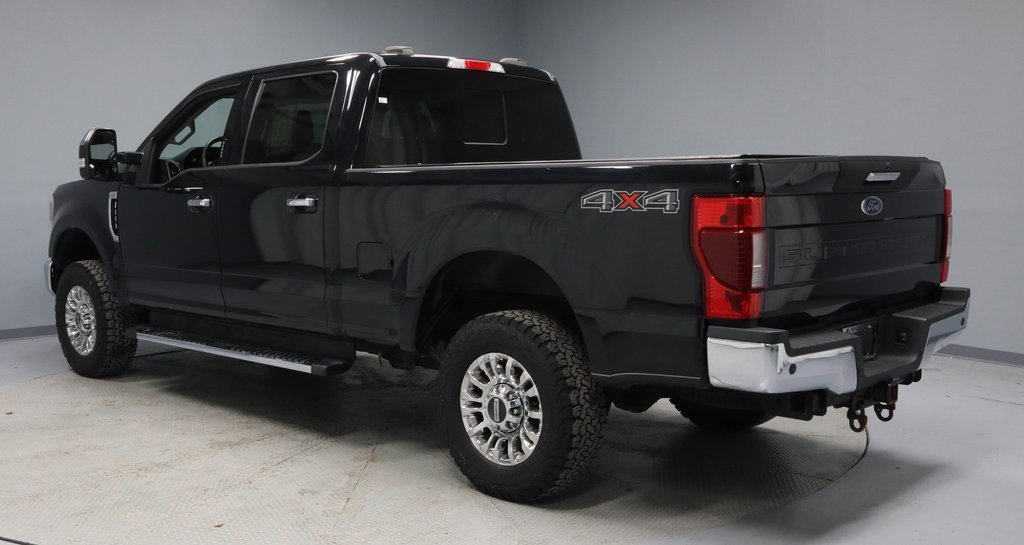 Used 2020 Ford F350 XLT w/ XLT Premium Package image 9