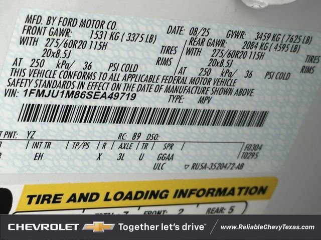 Used 2025 Ford Expedition Platinum AWD/4WD image 11