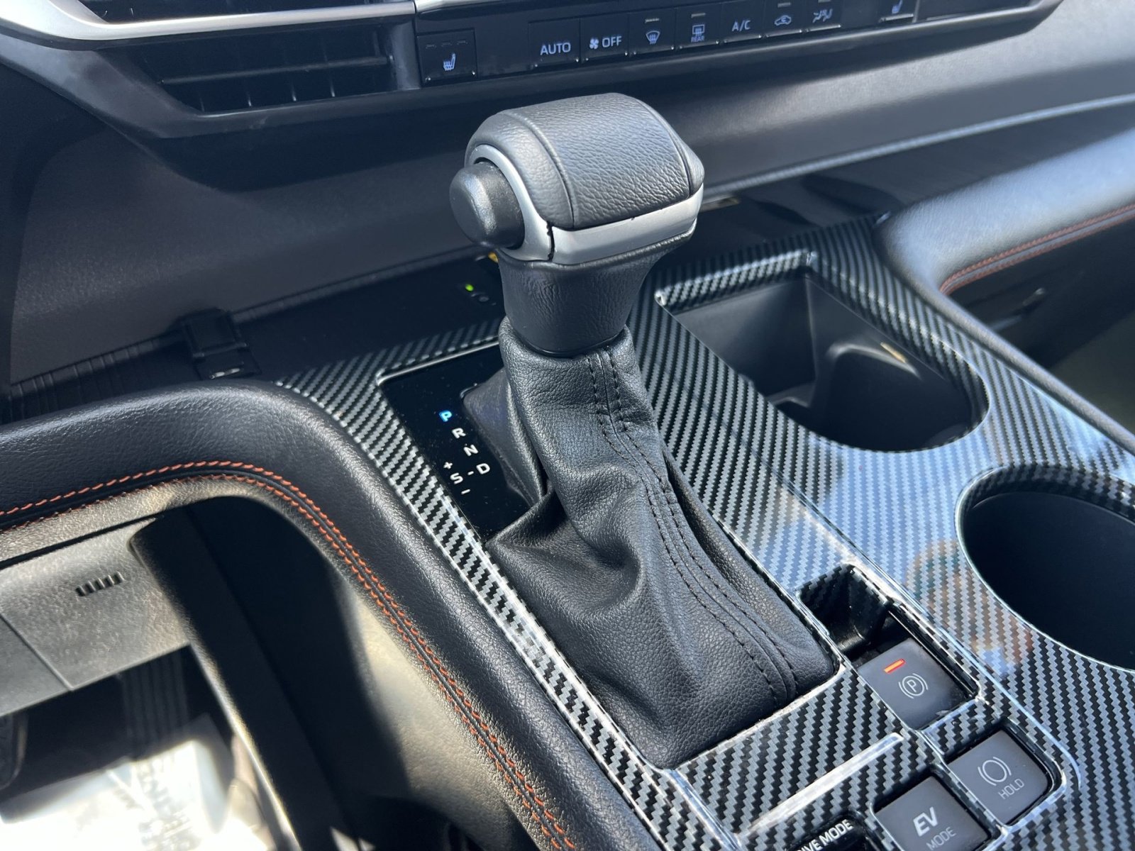 Used 2023 Toyota Sienna XSE w/ XSE Plus Package image 22