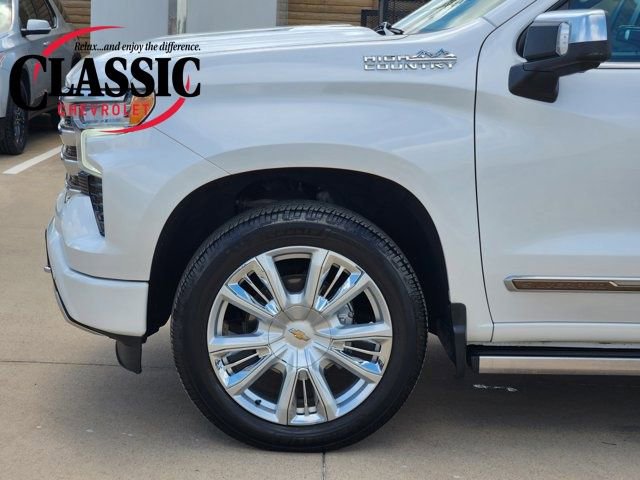 Used 2022 Chevrolet Silverado 1500 High Country w/ High Country Premium Package image 19