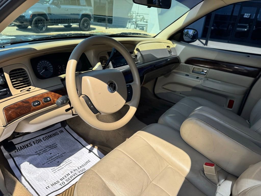 Used 2006 Mercury Grand Marquis GS RWD image 3