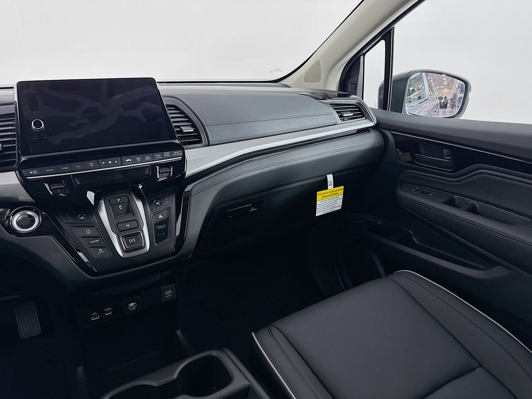 New 2026 Honda Odyssey Touring image 24