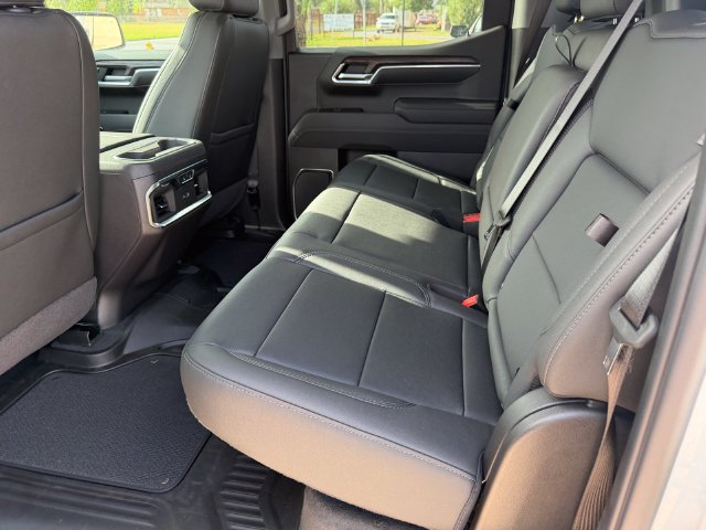 New 2026 GMC Sierra 1500 SLT AWD/4WD image 10