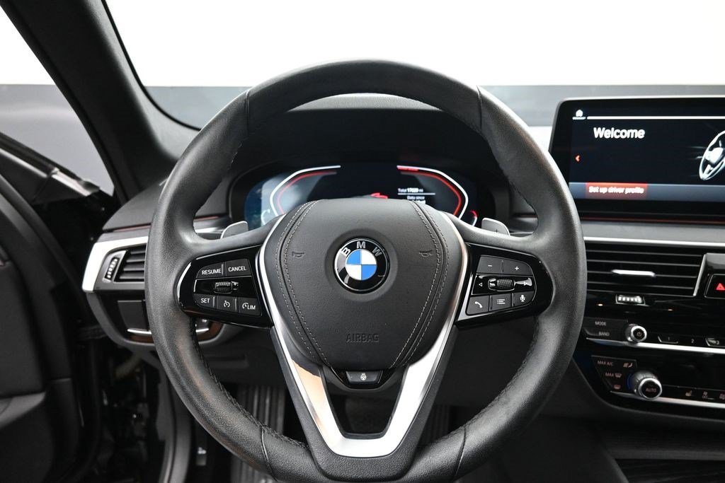 Used 2023 BMW 530i xDrive w/ Premium Package AWD/4WD image 11