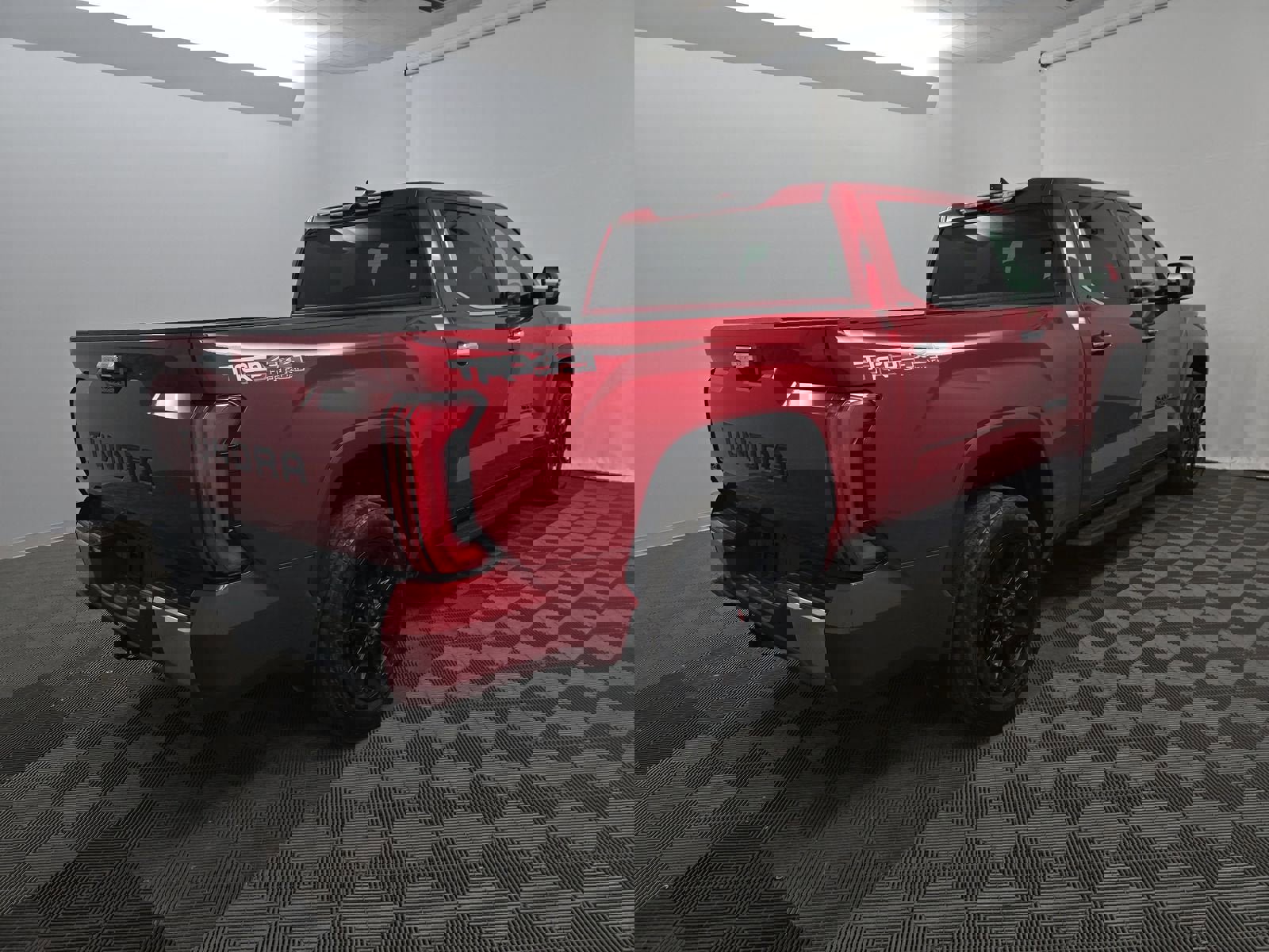 Used 2022 Toyota Tundra Limited w/ TRD Off-Road Package image 4