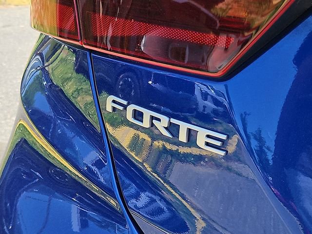 Certified 2024 Kia Forte LXS w/ LXS Technology Package FWD image 30