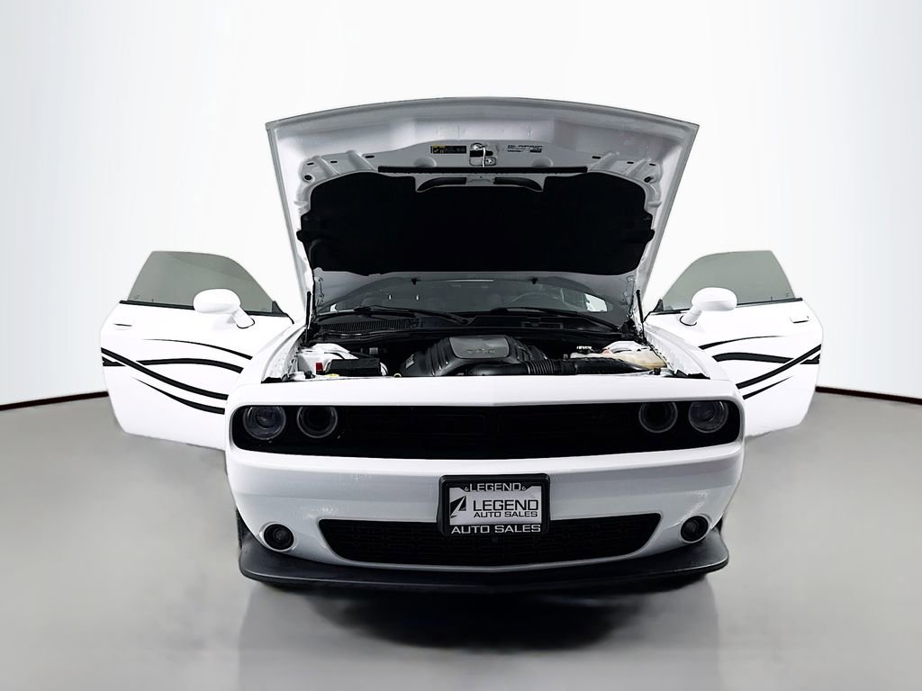 Used 2019 Dodge Challenger R/T w/ Driver Convenience Group image 20