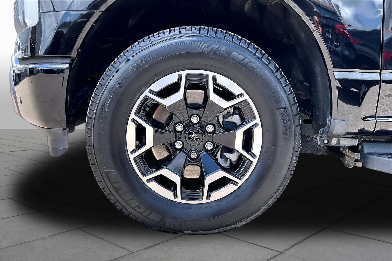Certified 2023 Ford F150 Lightning XLT AWD/4WD image 10