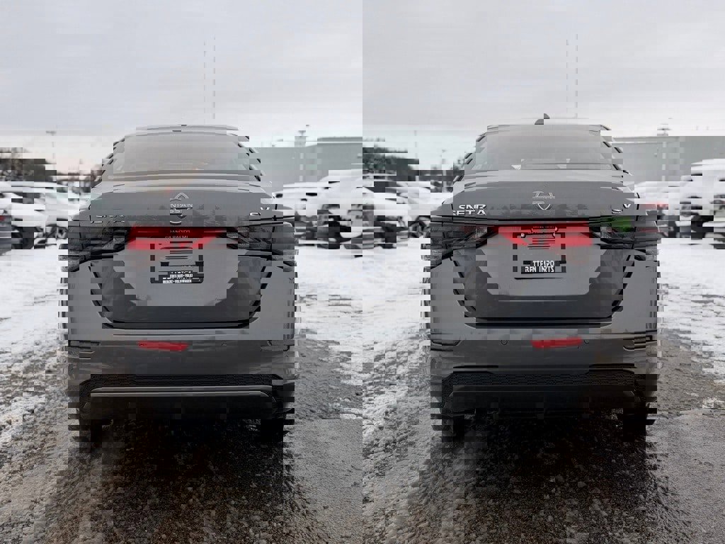 Used 2024 Nissan Sentra SV image 5