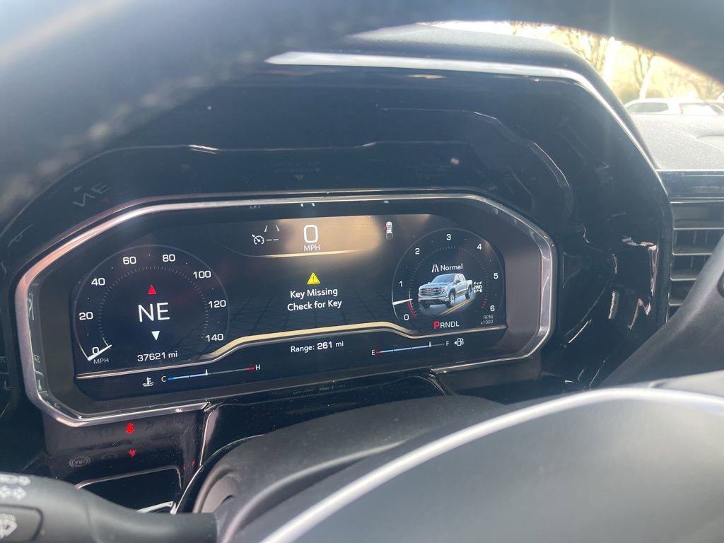 Used 2025 GMC Sierra 1500 SLT image 14