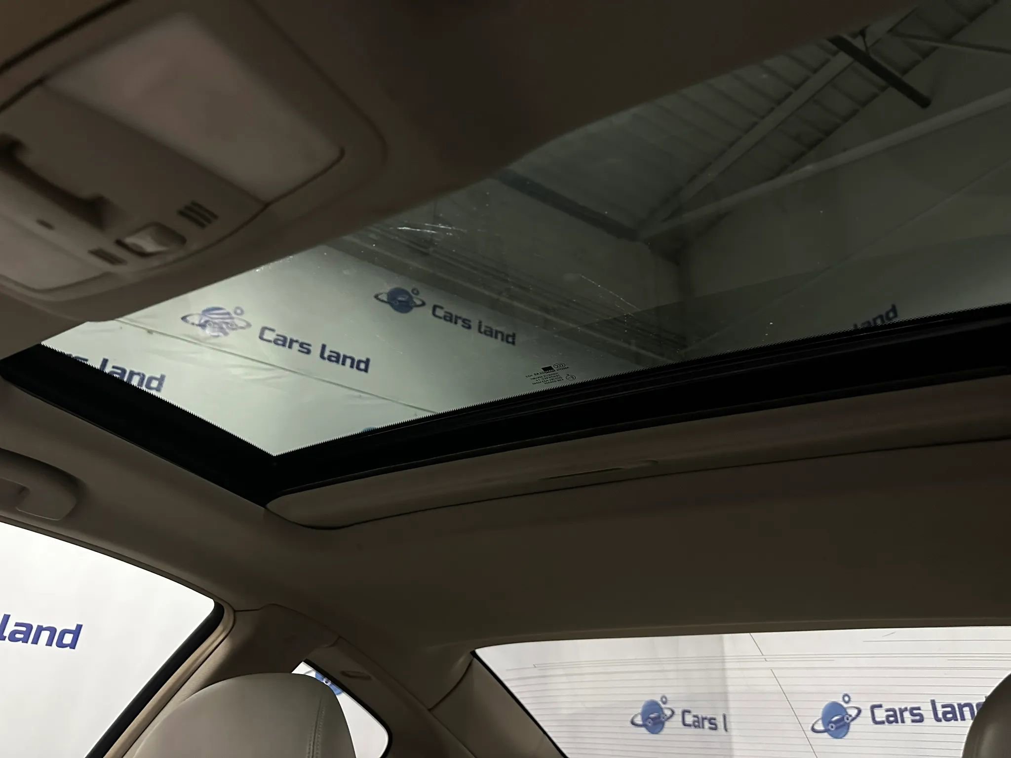 Used 2010 INFINITI G37 Journey w/ Premium Pkg image 35