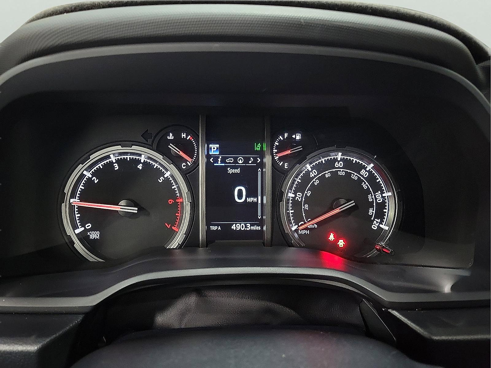 Certified 2024 Toyota 4Runner TRD Off-Road Premium w/ Moonroof Package image 19