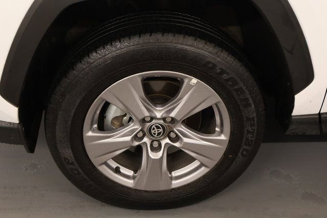 Used 2025 Toyota RAV4 XLE image 8