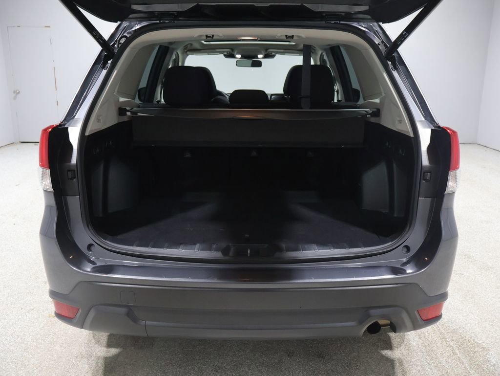 Used 2022 Subaru Forester Premium image 20
