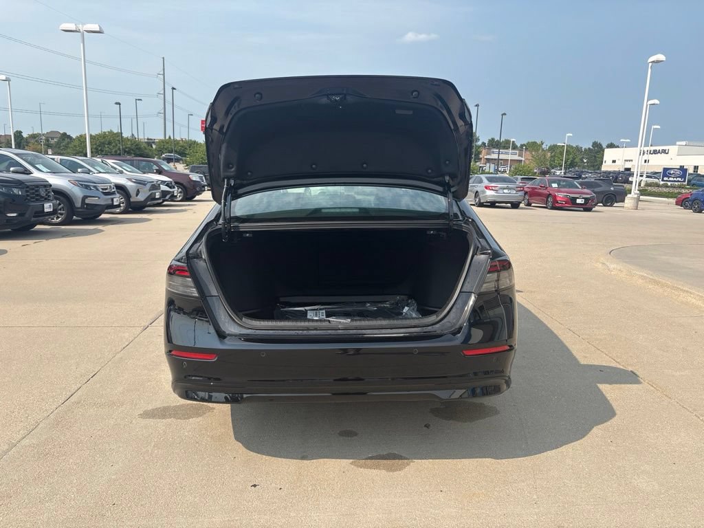 Used 2026 Honda Accord Touring image 42