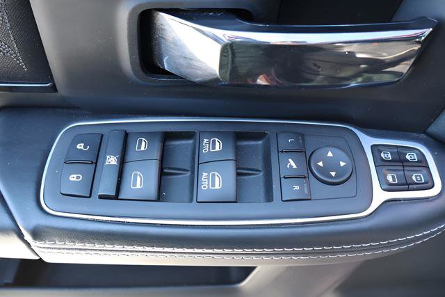 Used 2024 RAM 3500 Limited AWD/4WD image 22