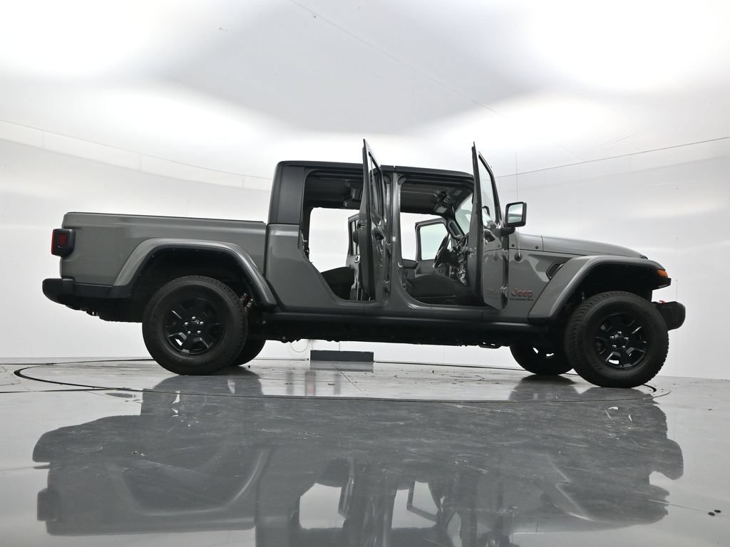 Used 2021 Jeep Gladiator Mojave w/ Auxiliary Switch Group AWD/4WD image 55