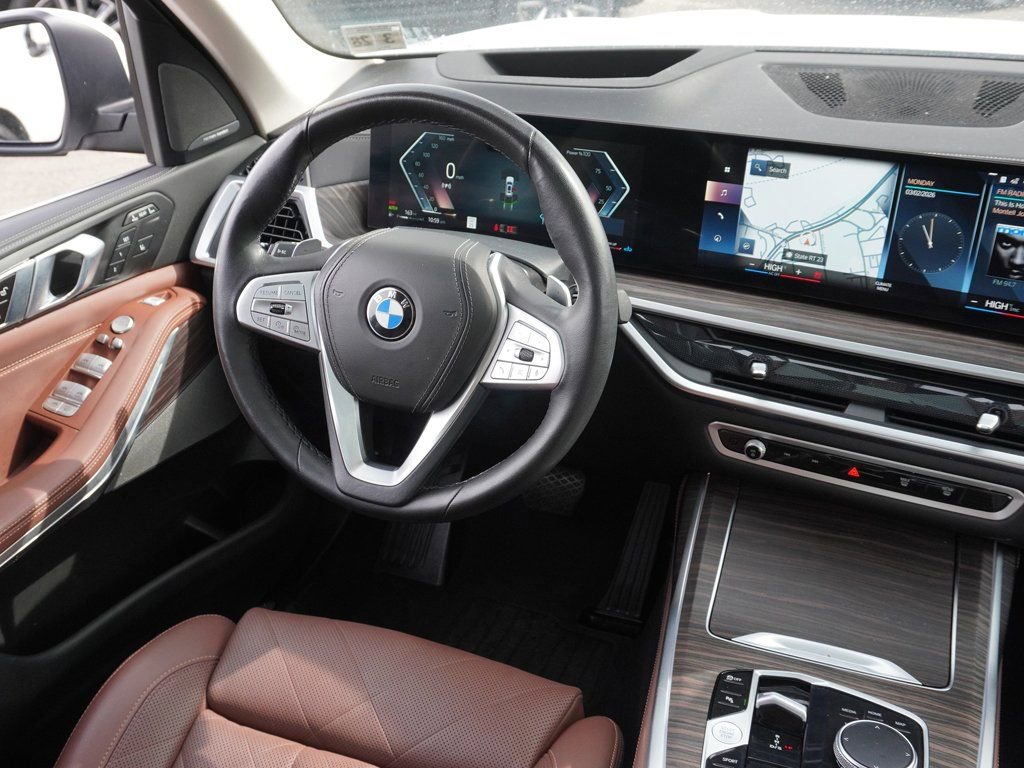 Used 2023 BMW X7 xDrive40i w/ Premium Package image 37