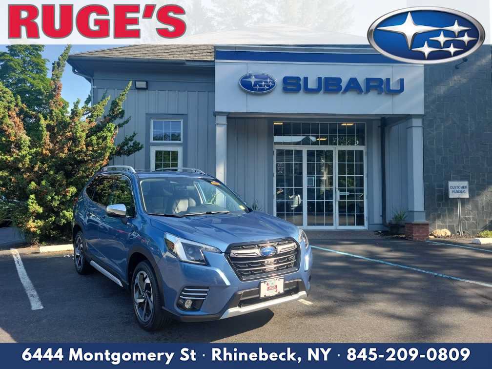 Used 2022 Subaru Forester Touring AWD/4WD image 1