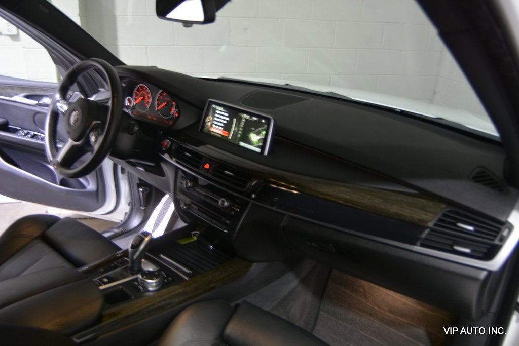 Used 2015 BMW X5 xDrive35i image 18