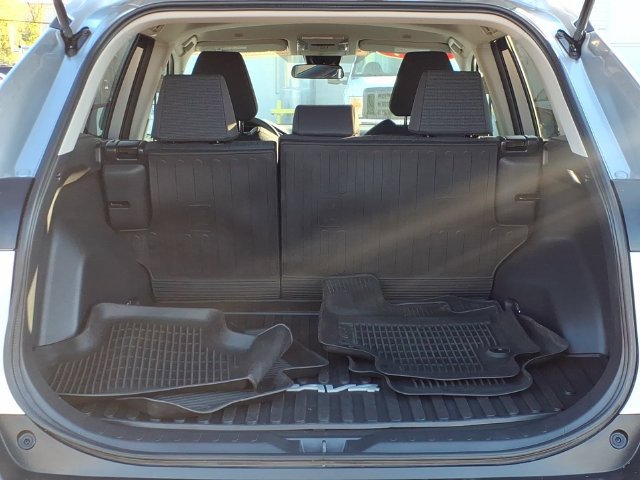 Certified 2024 Toyota RAV4 LE AWD/4WD image 8