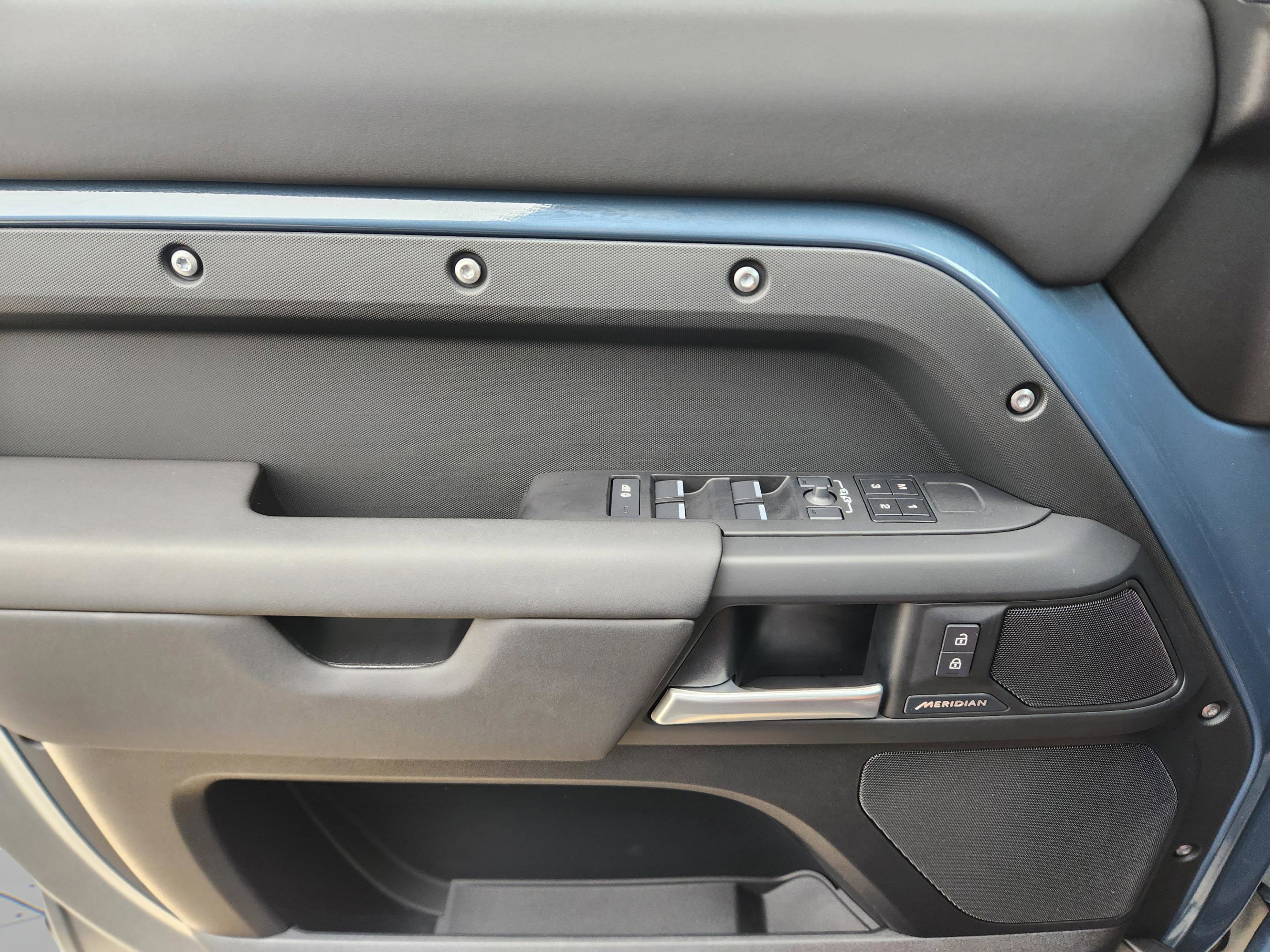 Certified 2025 Land Rover Defender 110 S image 17