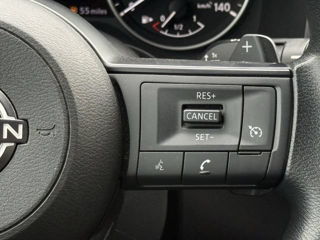 Used 2024 Nissan Rogue S AWD/4WD image 14