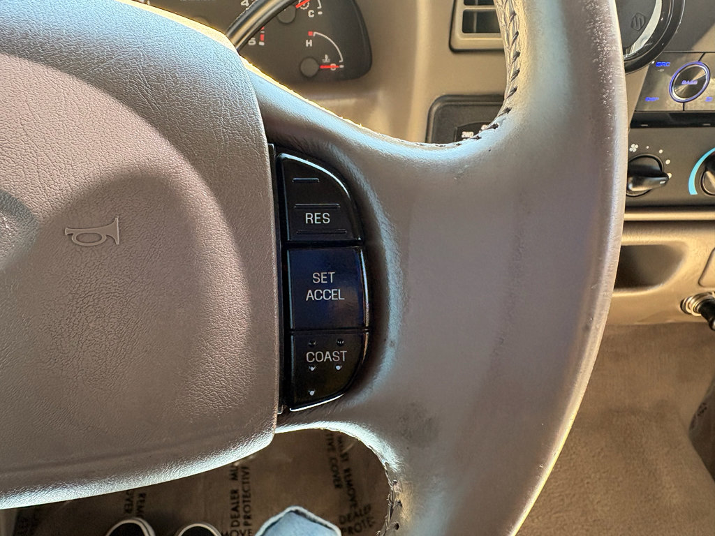 Used 2003 Ford F250 XLT image 22