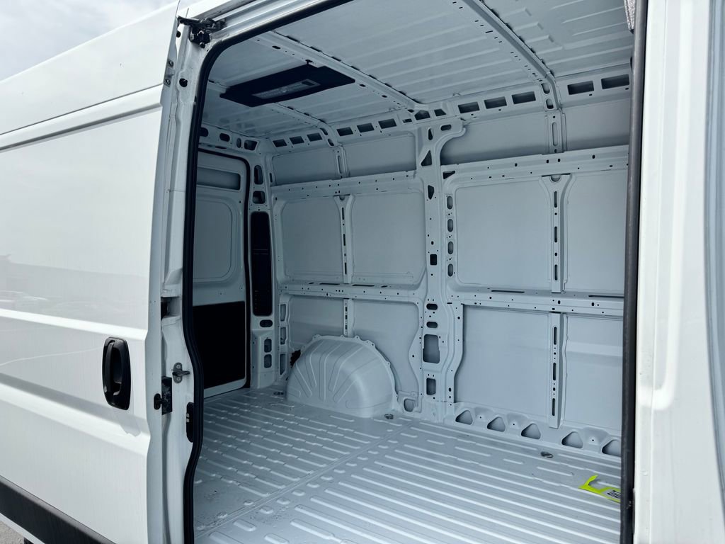 New 2026 RAM ProMaster 1500 w/ Quick Order Package 22G SLT FWD image 12