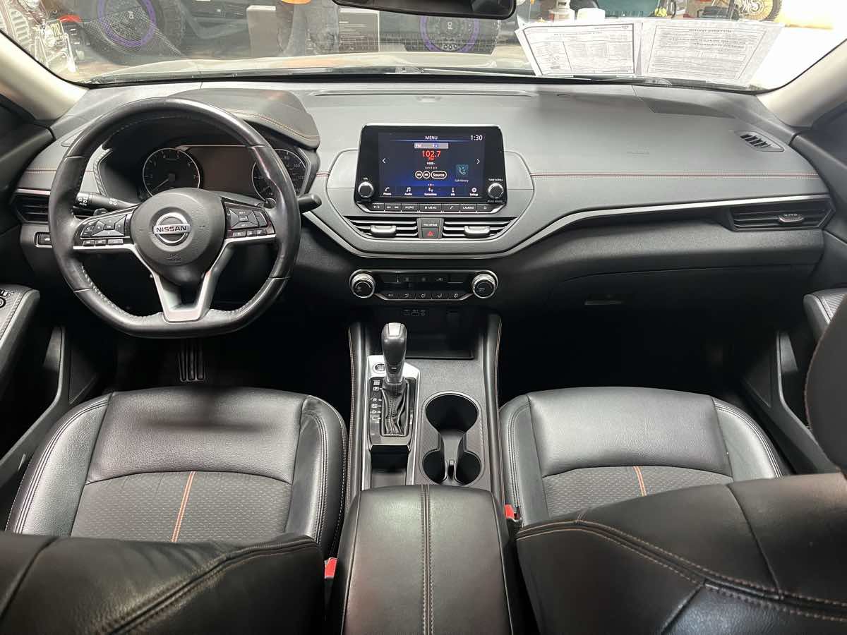 Used 2019 Nissan Altima 2.5 SR FWD image 7