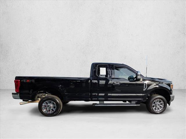 Used 2019 Ford F250 XLT w/ XLT Premium Package image 4