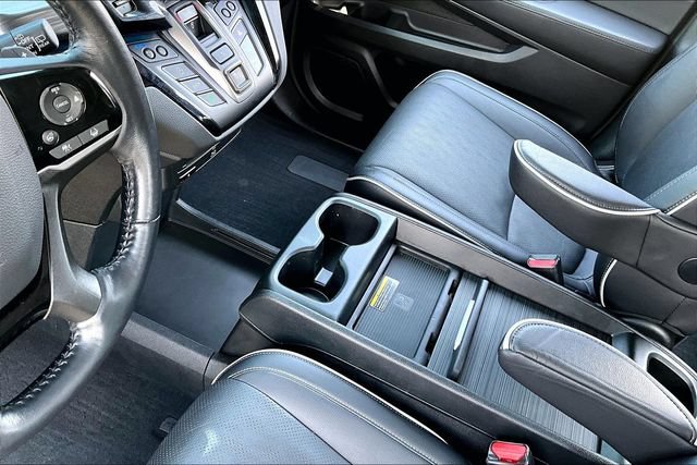 Used 2024 Honda Odyssey Elite image 18