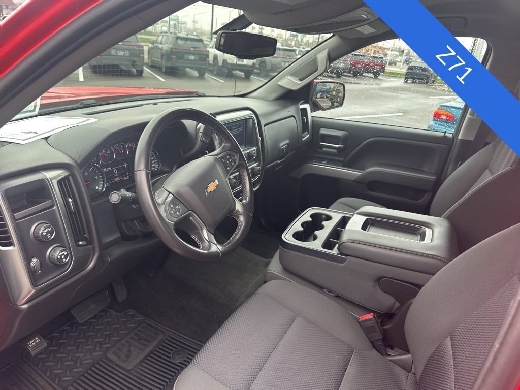 Used 2018 Chevrolet Silverado 1500 LT AWD/4WD image 14