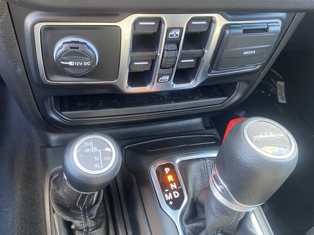 New 2025 Jeep Gladiator Sport image 22