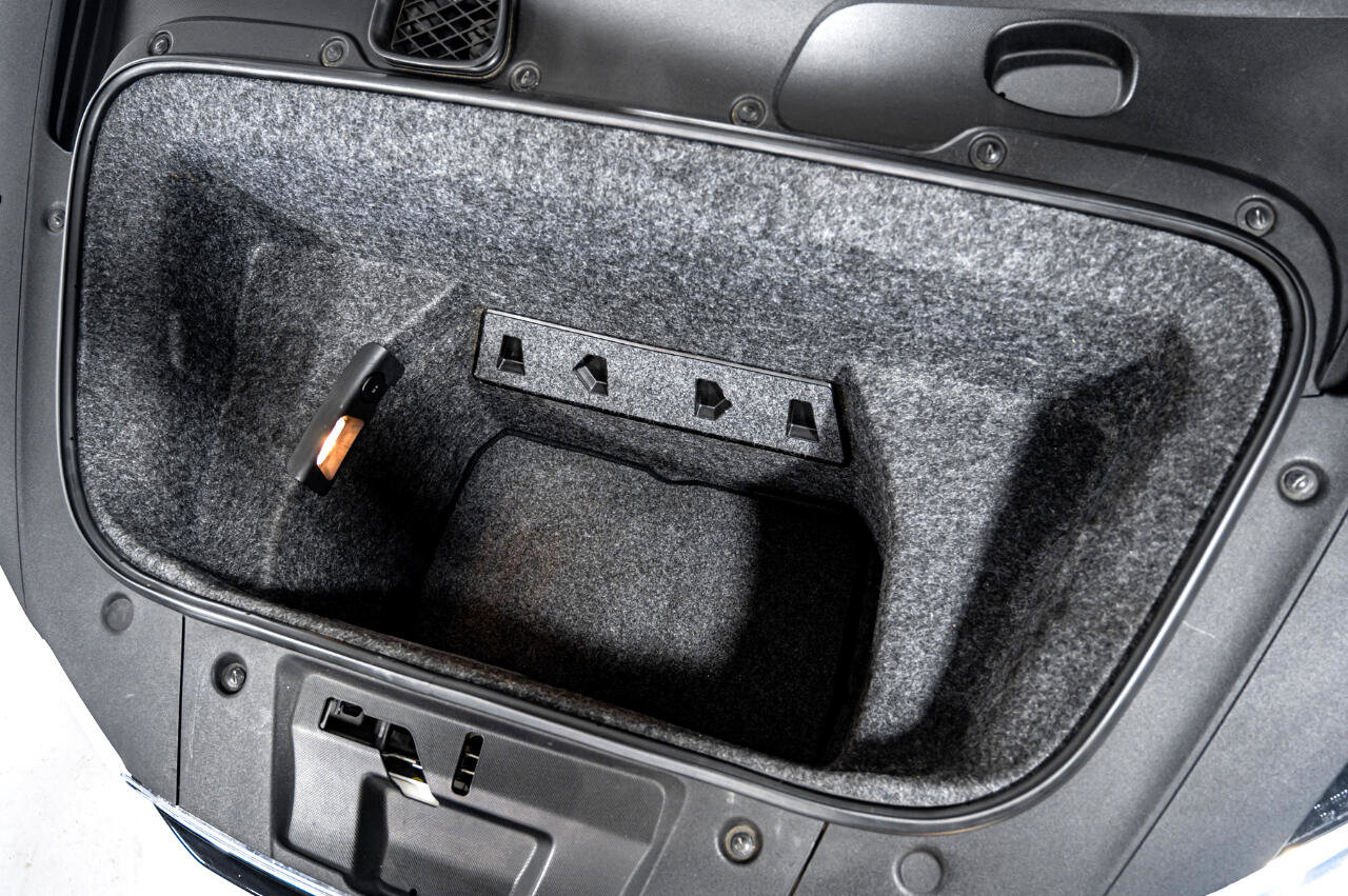 Used 2009 Audi R8 V8 image 39