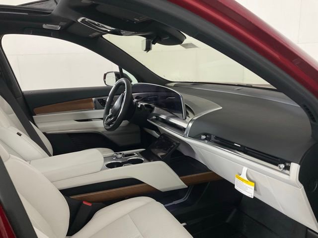 New 2026 Cadillac Vistiq Luxury w/ LPO, Floor Liner Package image 25