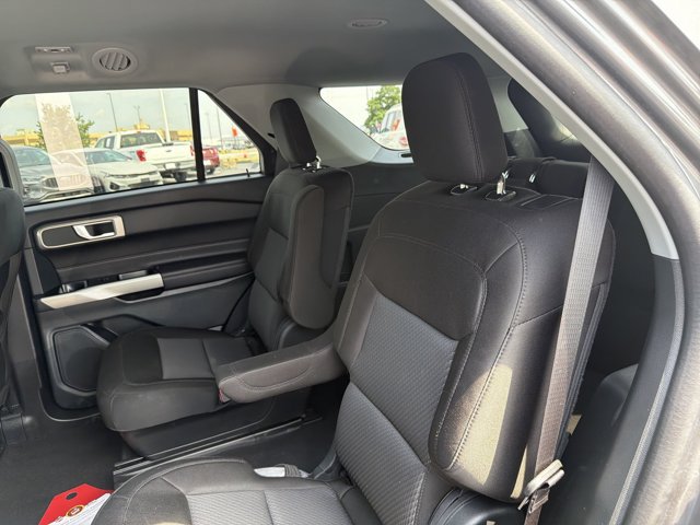 Used 2024 Ford Explorer XLT AWD/4WD image 21
