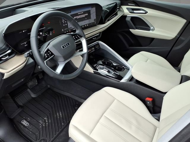 Used 2025 Audi Q5 Premium w/ Premium Plus AWD/4WD image 13