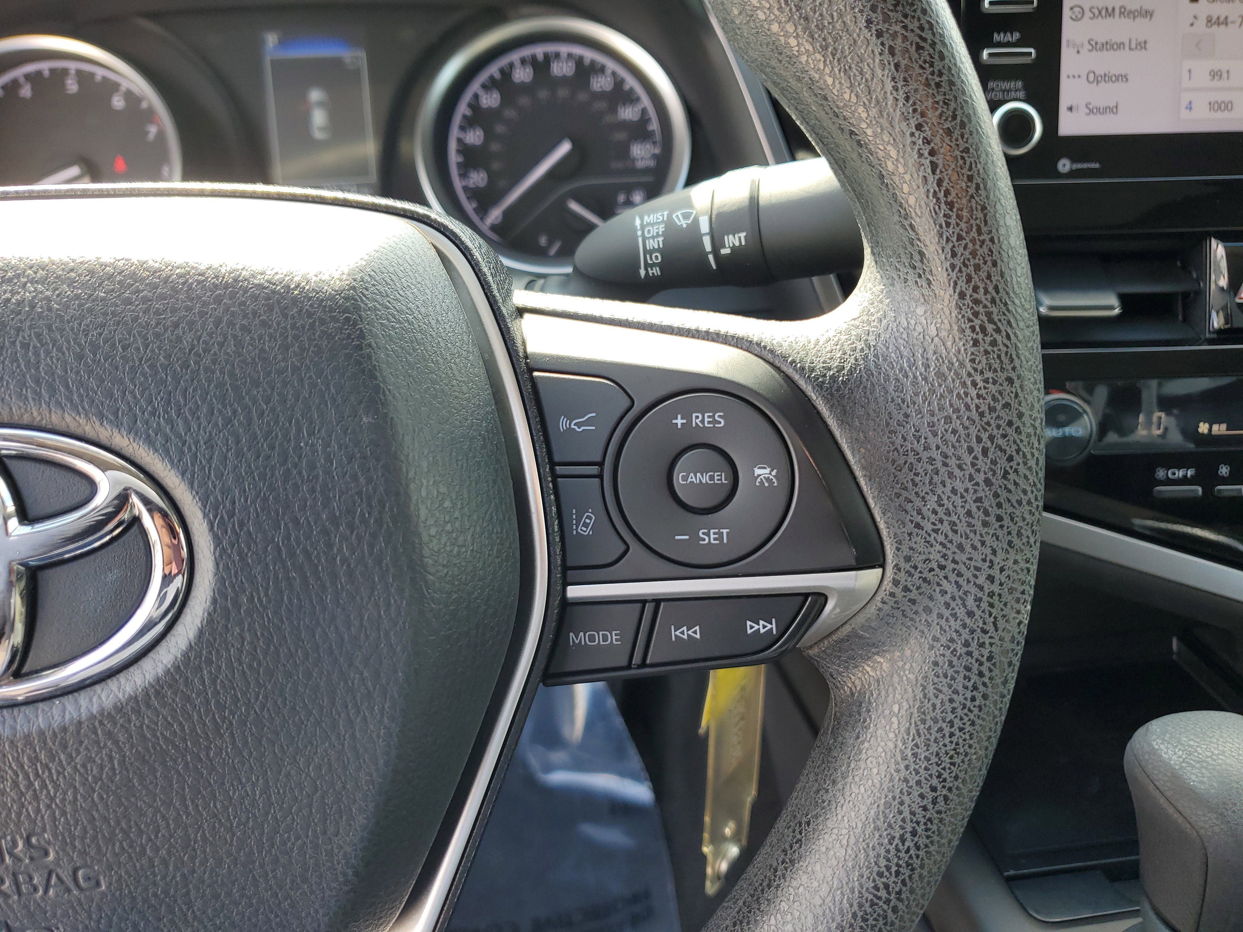 Used 2023 Toyota Camry LE image 21