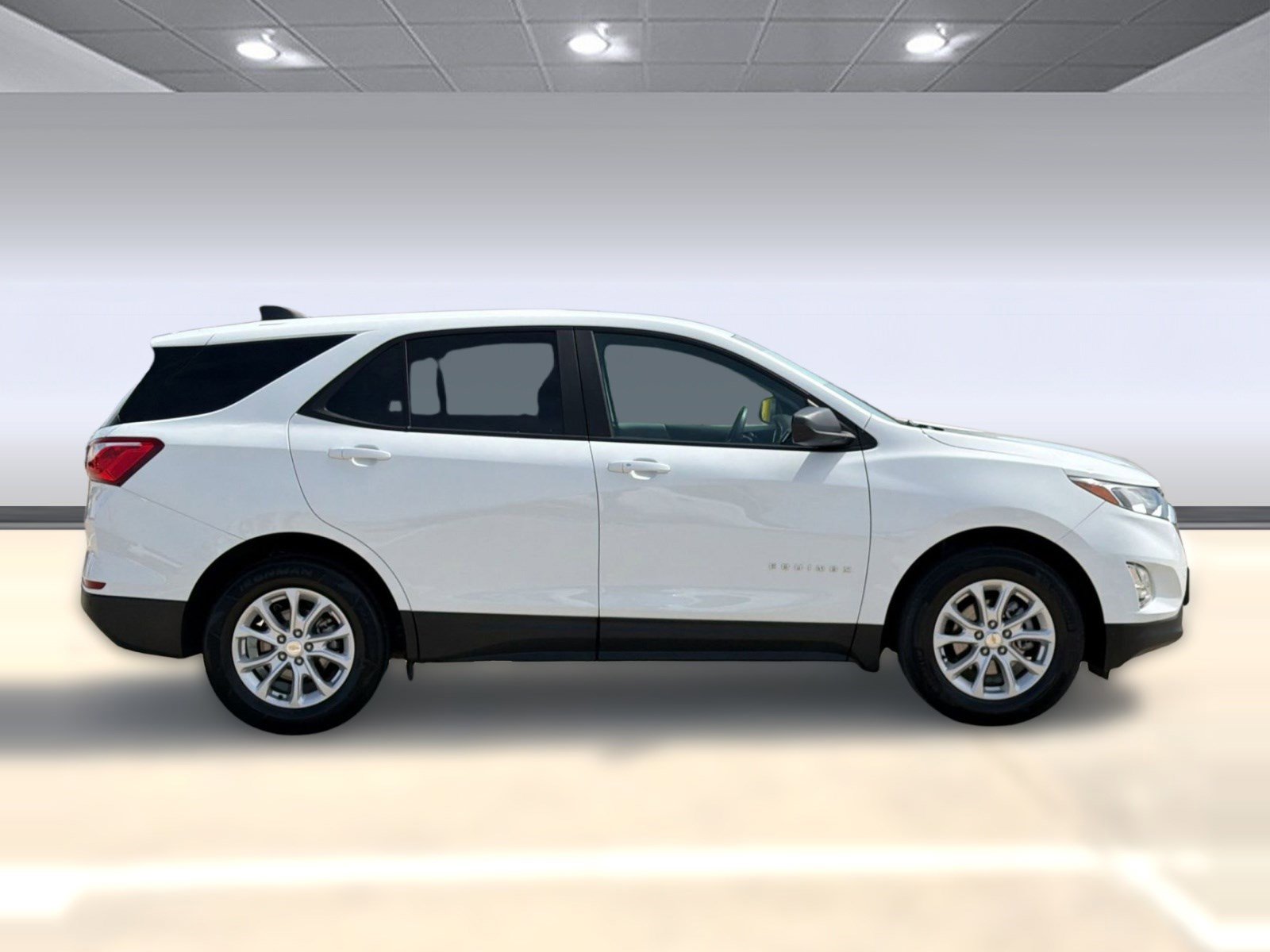 Used 2021 Chevrolet Equinox LS w/ LS Convenience Package image 8