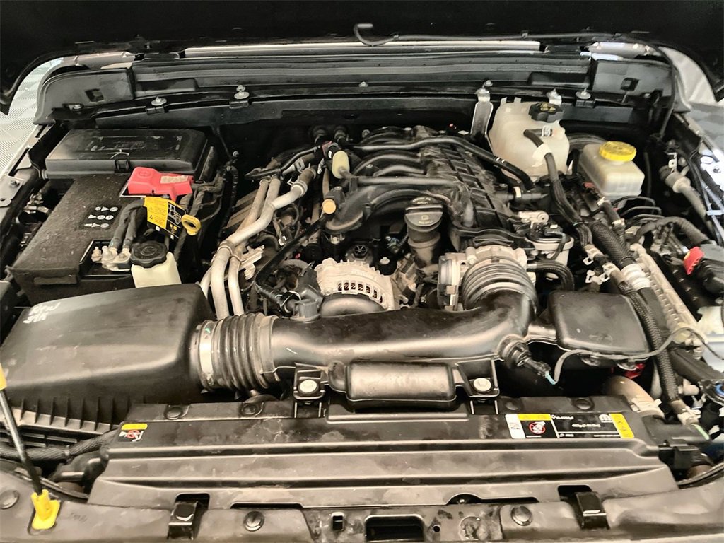 Used 2022 Jeep Wrangler Unlimited Sahara w/ Cold Weather Group image 28