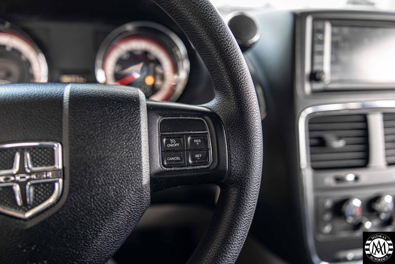 Used 2017 Dodge Grand Caravan SE w/ Power Window Group image 13