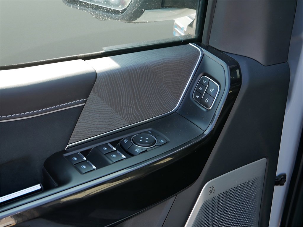 Used 2024 Ford F150 Lightning Platinum image 16