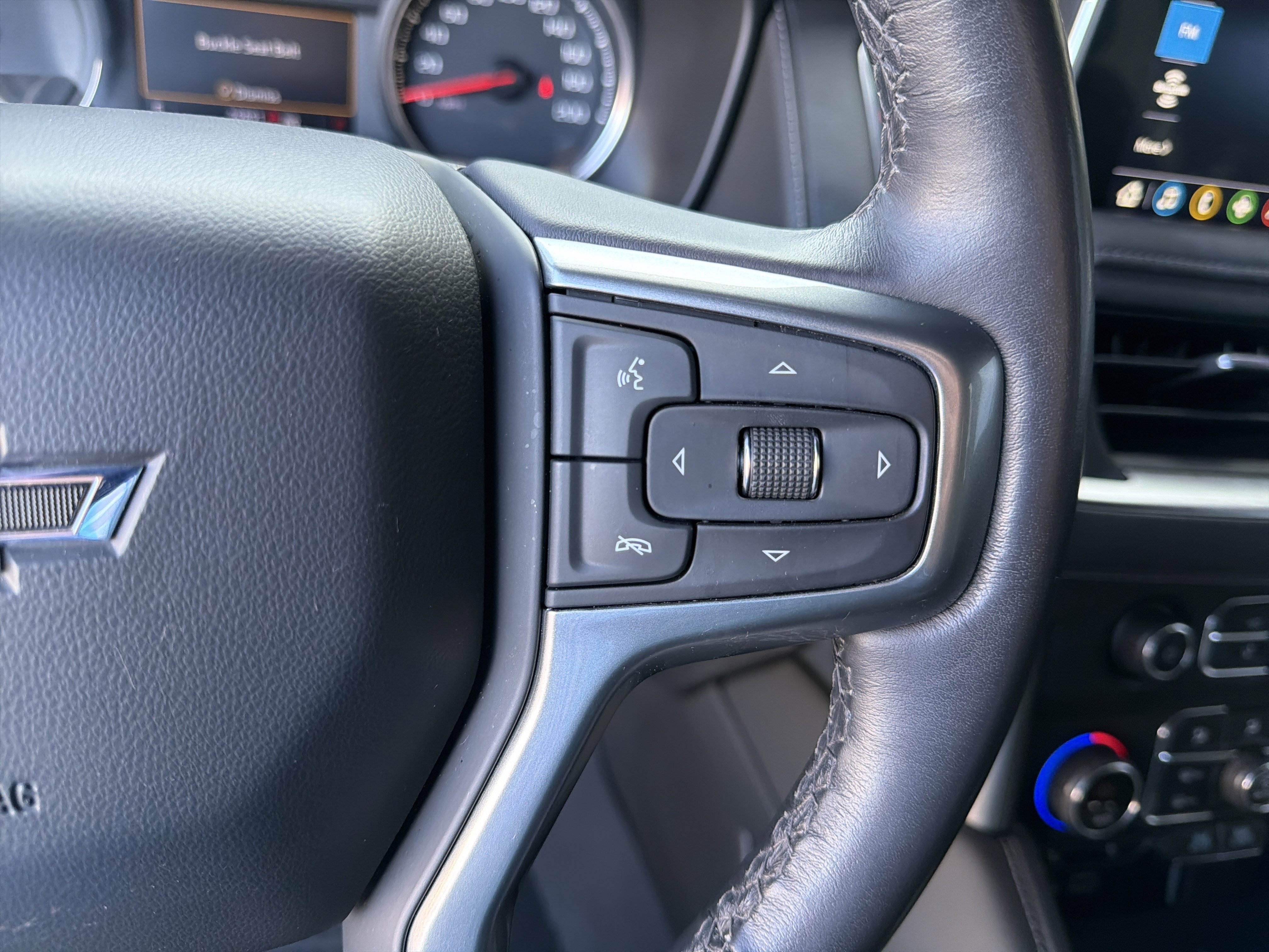 Used 2021 Chevrolet Tahoe Z71 image 58