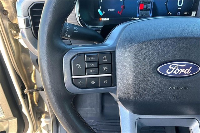 Used 2025 Ford F150 Lariat w/ FX4 Off-Road Package image 15