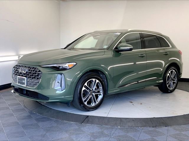 Certified 2025 Audi Q5 Prestige AWD/4WD image 2