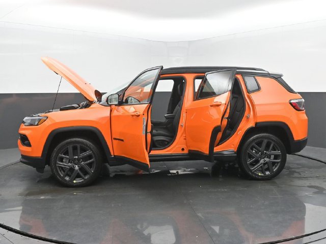 New 2026 Jeep Compass Limited w/ Sun, Sound & Navigation Group AWD/4WD image 55