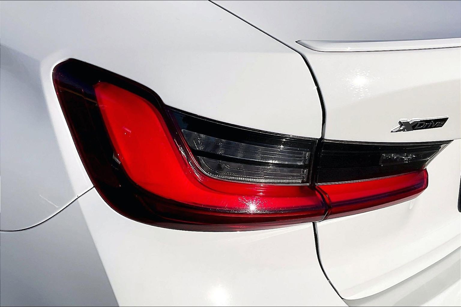 Used 2023 BMW M340i xDrive image 23