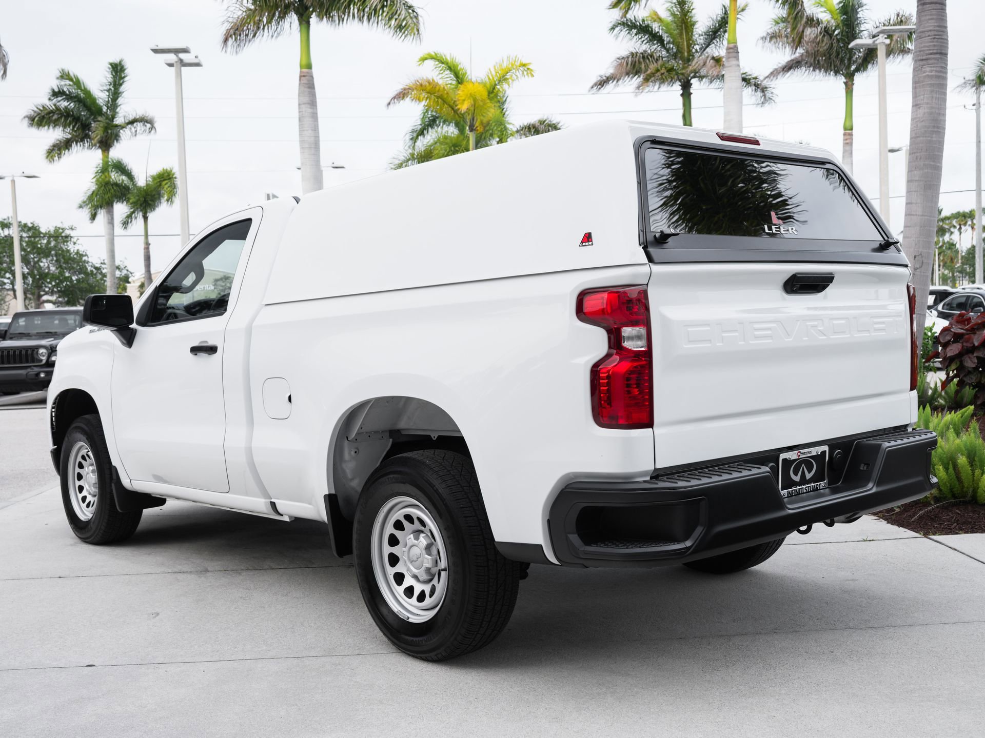 Used 2023 Chevrolet Silverado 1500 W/T RWD image 28