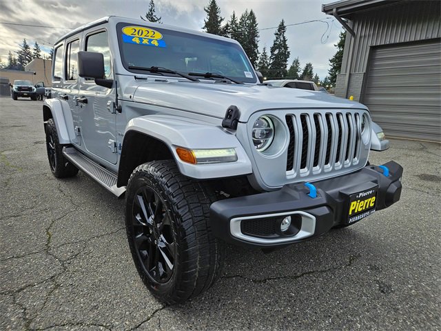 Used 2022 Jeep Wrangler Unlimited Sahara image 6